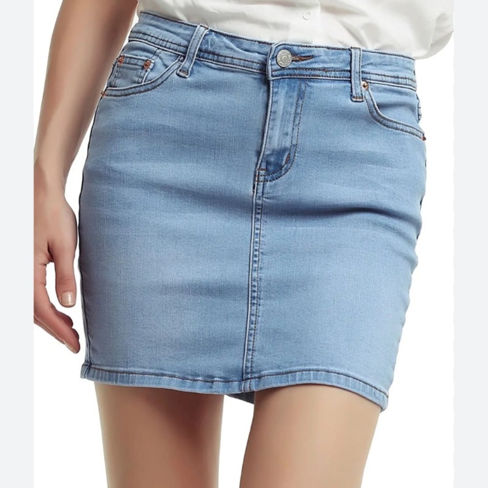 ChouYaTou Casual Short Light Wash Skirt Size Large
